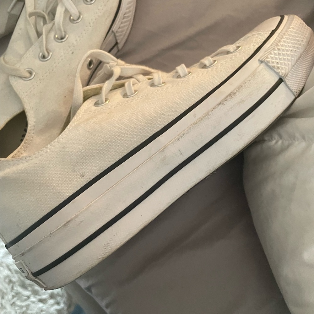 Converse platform low tops